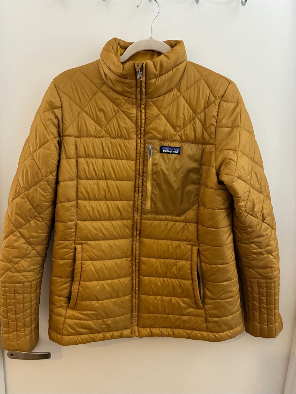 Patagonia Women Mustard Radalie Puffer Jacket L EUC